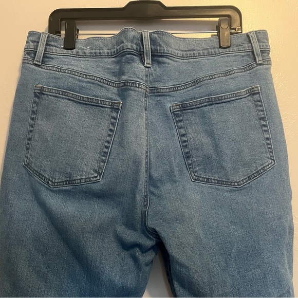 LOFT Blue Flare Crop Jeans - Picture 10 of 13